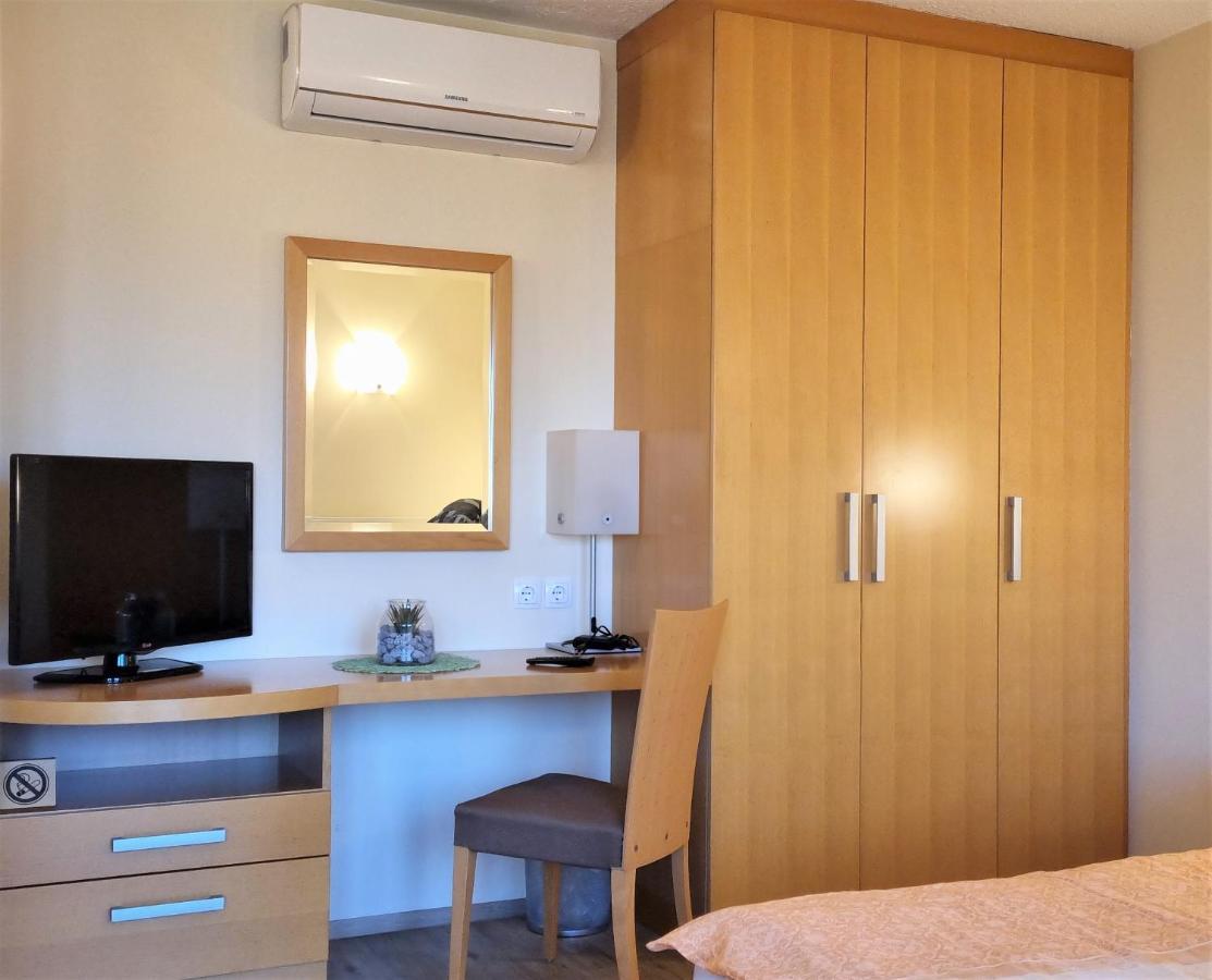 Apartments Ad ราเดนซี ภายนอก รูปภาพ